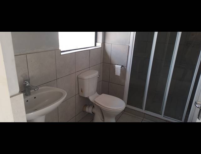 3 BEDROOM APARTMENT FOR SALE IN BRAKPAN NORTH